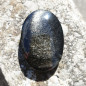 Cabochon en obsidienne argentée