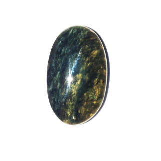 Cabochon ovale, en obsidienne manto huichol du Mexique