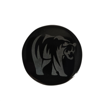 Cabochon en obsidienne noire, avec un ours gravé au sable