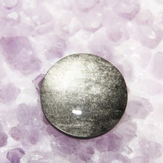 Cabochon en obsidienne argentée