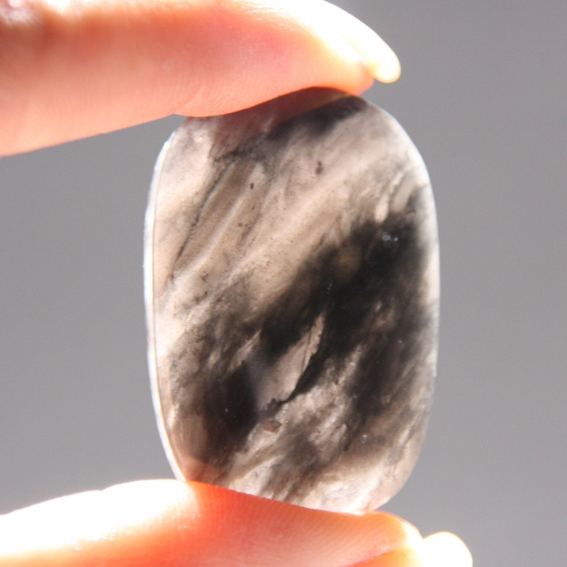 Cabochon en obsidienne larme d'apache