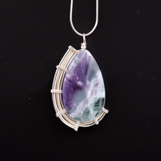 Pendentif en fluorite | Collection exclusive P'tite Lune d'Onyx