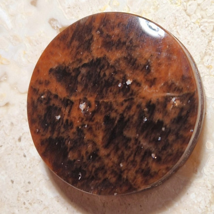 Cabochon en obsidienne larme d'apache