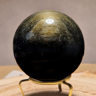 Sphère en obsidienne dorée