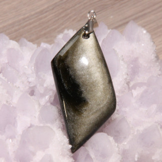 Pendentif en Obsidienne Dorée du Mexique – Reflets Envoûtants