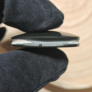 Cabochon en Obsidienne Manto Huichol Ovale – Pierre Protectrice du Mexique