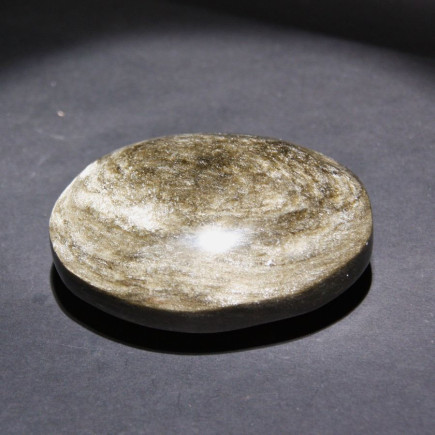 Pierre de Massage en Obsidienne Dorée – Protection, Énergie et Relaxation