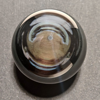 Sphère en obsidienne arc-en-ciel