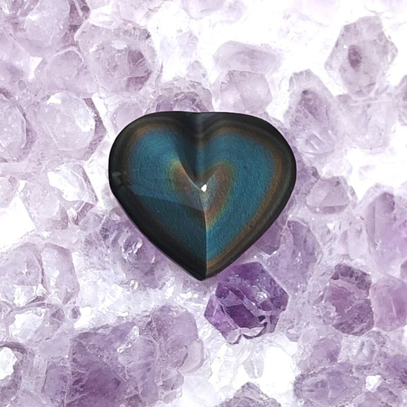 Cabochon en obsidienne œil céleste