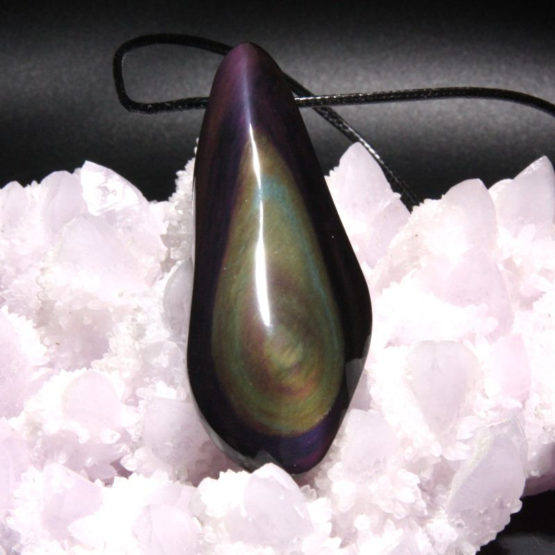 Pendentif en obsidienne œil céleste