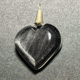Pendentif cœur obsidienne argentée artisanale du Mexique naturelle