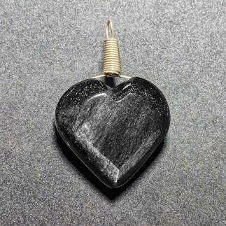 Pendentif cœur obsidienne argentée artisanale du Mexique naturelle