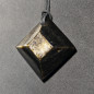 Pendentif générique doré