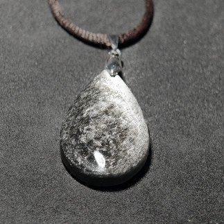 Pendentif en obsidienne argentée du Mexique, pièce artisanale
